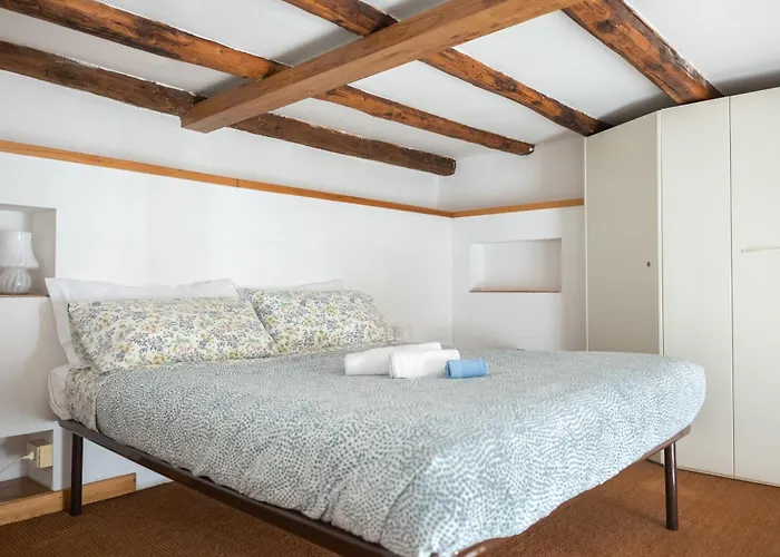 Apartment Domus Palestro Rome
